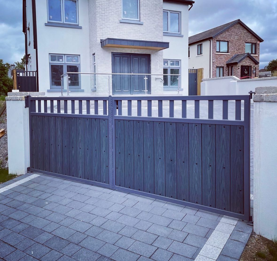 Composite Entrance Gates Manual 2
