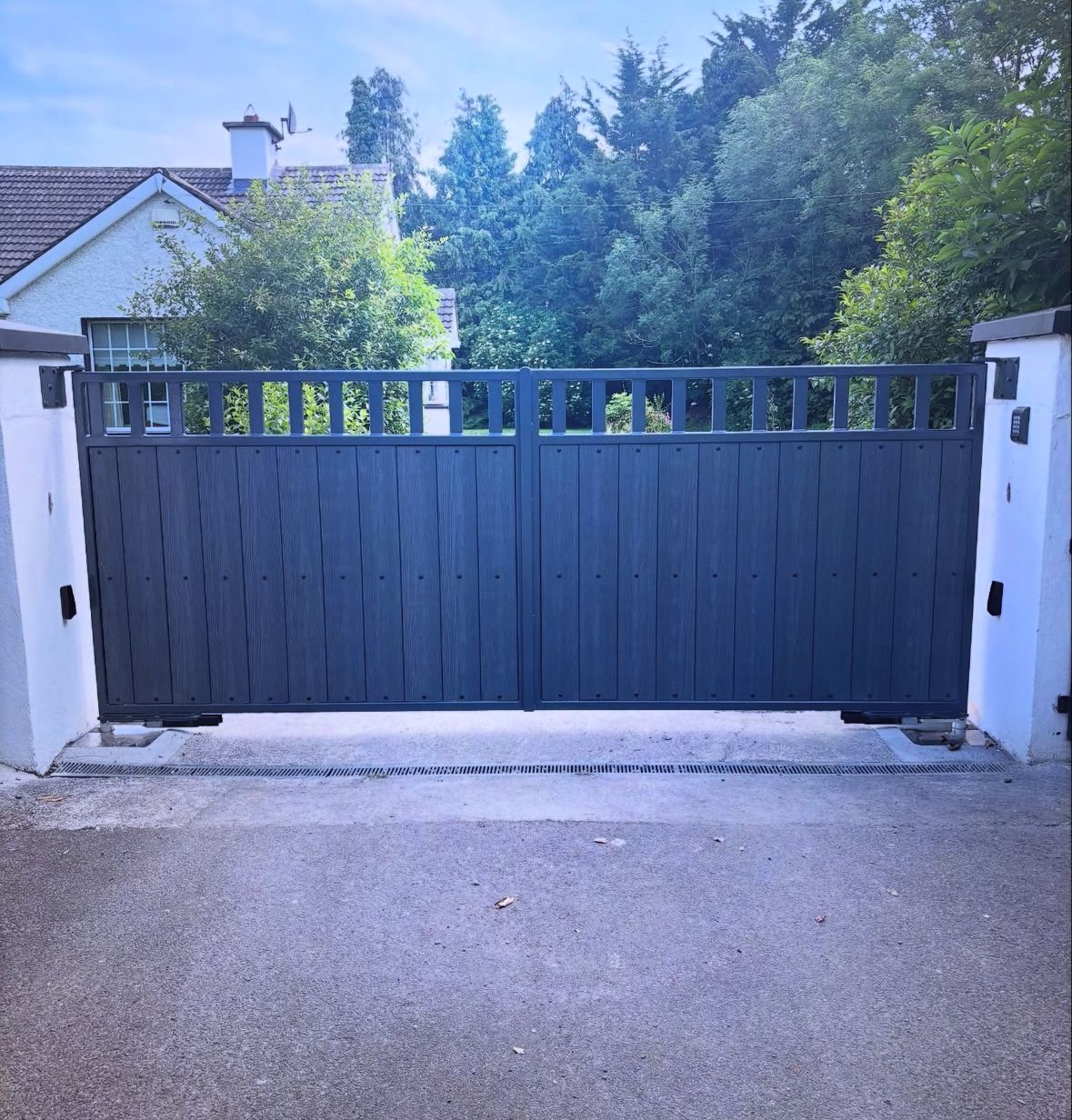 Composite Entrance Gates Automated 3