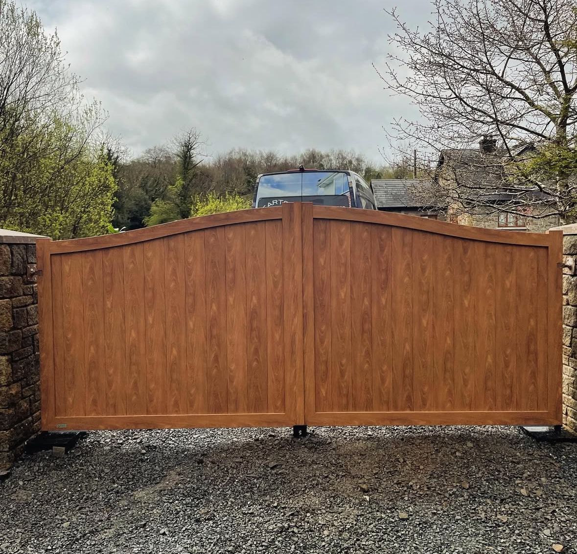 Aluminium Entrance Gates Automated 2