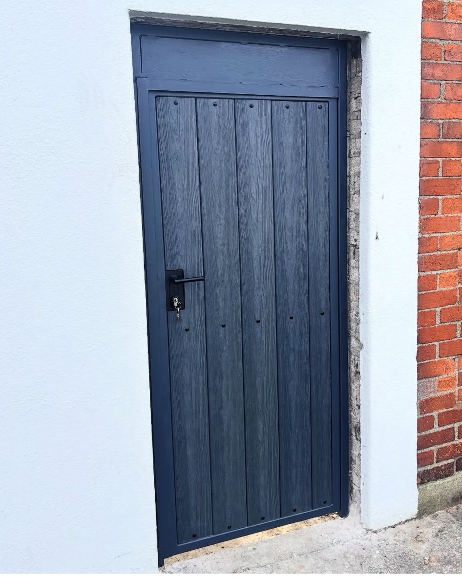 Composite Side Gates Manual 7