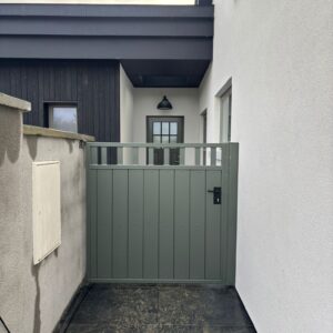 Composite Entrance Gates Manual  19