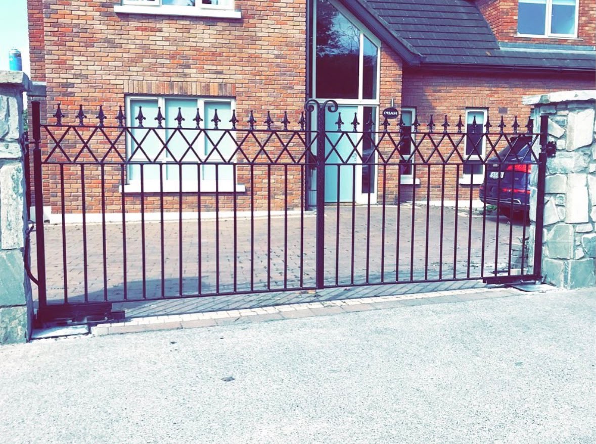 Bespoke Steel Gate Mannual 4
